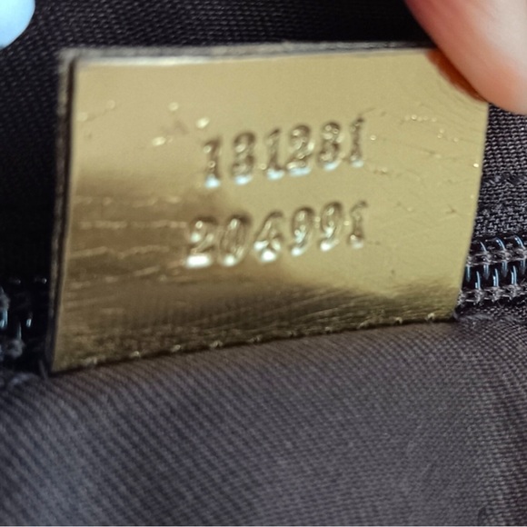 Gucci GG Monogram Large Web Handle Bucket Tote Gold - Picture 13 of 15